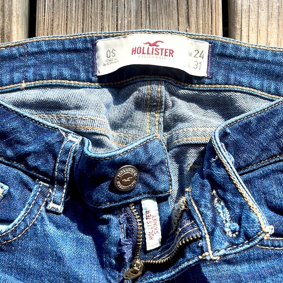 Hollister Jeans - Picture 2 of 3